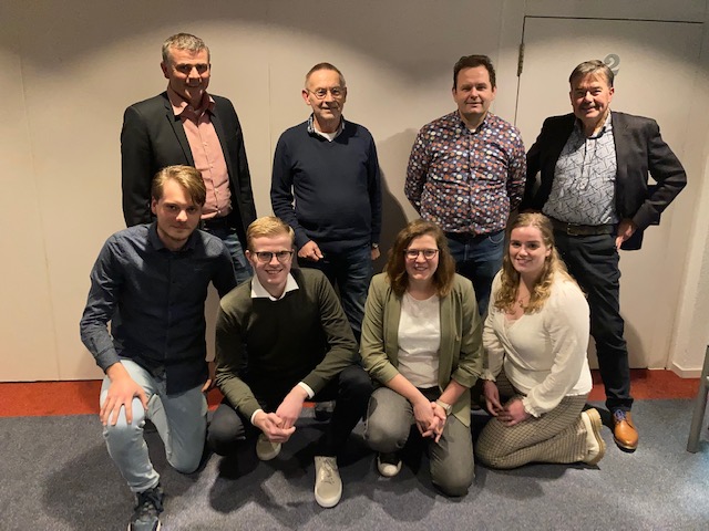 CDAKrimpenerwrd's tweet image. Onze leden hebben vanavond tijdens de ALV de kandidatenlijst voor de komende gemeenteraadsverkiezingen vastgesteld. Irma Bultman is gekozen tot lijsttrekker. 

Naast ervaren kandidaten staan er maar liefst vijf twintigers in de top-10!

Bekijk de lijst op: bit.ly/3qvB3AC