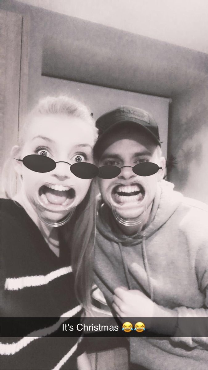 ElleCuckson's tweet photo. Happy birthday to my best friend and soul mate @LRoyles2 can’t wait to celebrate properly with you 🍻🎉 I love you so much ❤️❤️ https://t.co/IMdhrjgoWP
