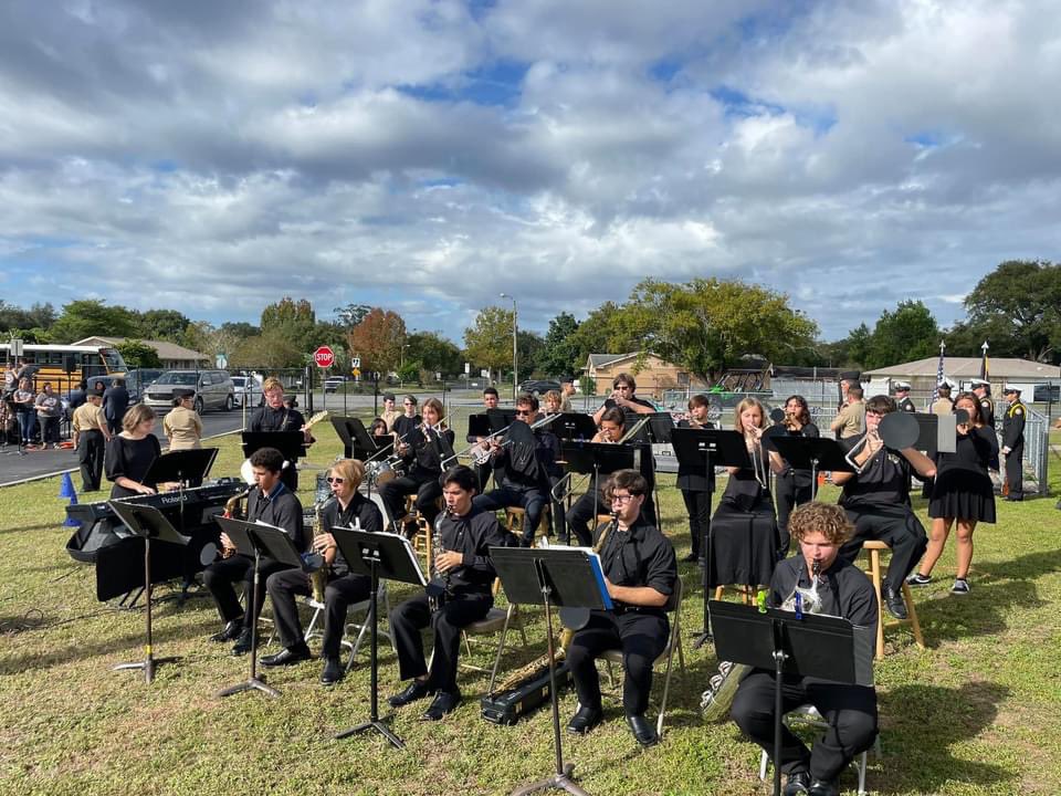 Eastbrook Elementary was so excited to pay tribute to the Veterans of our community during our annual Veterans Day Celebration. Our students, staff, and honored guests were treated to musical performances by the Eastbrook Chorus, LH Jazz Band, and an exhibition by the LHHS NJROTC
