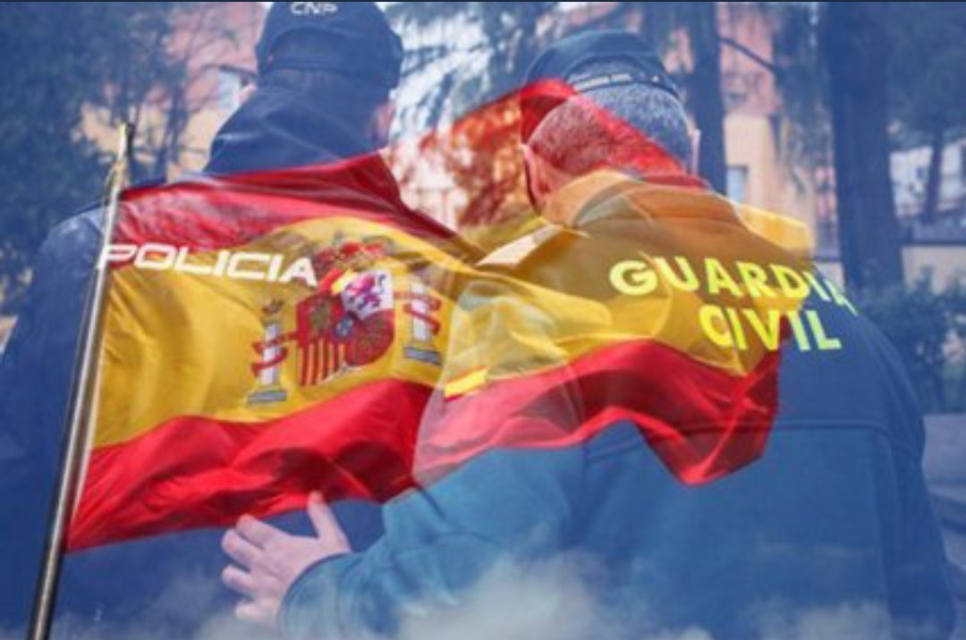 Bommer113a's tweet photo. @VizcayaJucil Si eres miembro de las #FFCSE, si les apoyas, o simplemente si te preocupa la seguridad y estás en contra de la Ley de Seguridad Ciudadana planteada por el Gobierno, te esperamos en Madrid el próximo #27N‼️
#NoALaInseguridadCiudadana https://t.co/gDGzOkghwO