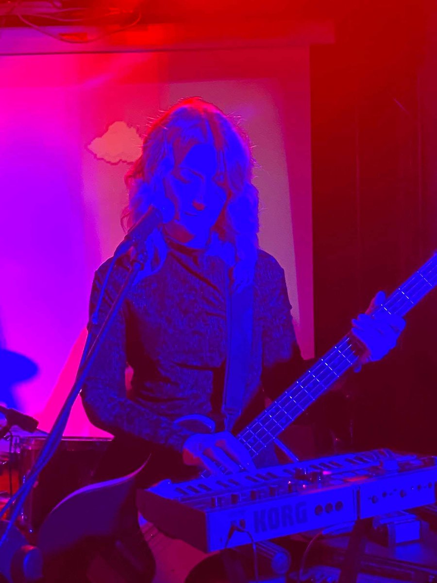 #inhereye #shoegaze #supersonicnewwave #postpunk  #shoegazerevival #live  #newwave #indie #indierock  #psychedelic #psych #noise #live #show #gig #italogaze #noiserock #noisegaze #lights #onstage #playinglive #dreampop #psychpop #inastateoffluxfest #live