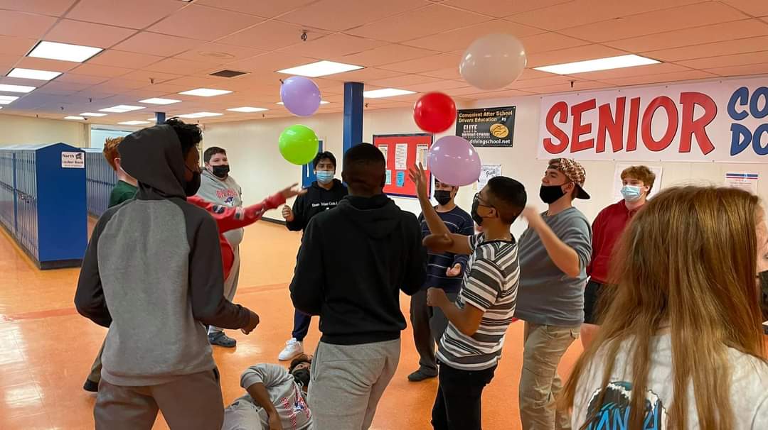Ms.Payne's AVID 10 celebrating the end of the qtr with some fun and games. <a href="/OldMillHSAACPS/">OldMillHS-AACPS</a> <a href="/AVIDAACPS/">AVIDAACPS</a> <a href="/AVID_MASSVI/">AVID MASS-VI Team</a>