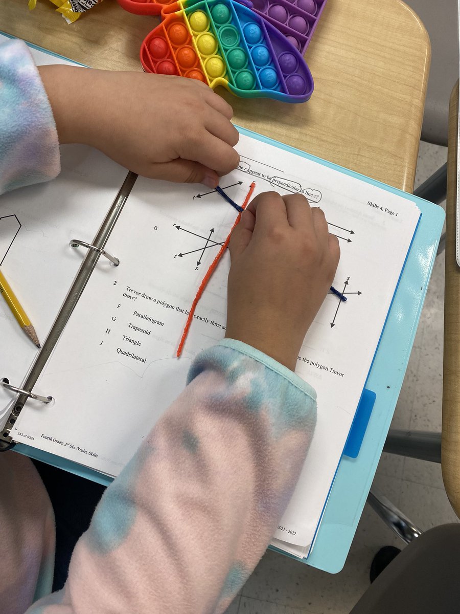 4th grade using wikki sticks to determine types of lines and angles in Mr. Puente’s class #TISDProud