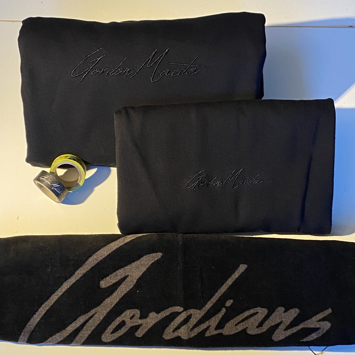 ついに、カナダにもグッズが届いたぁ〜🥰❤️❤️❤️
一生大切にします🥺✨✨
 #ゴーディアンズ
#北米ゴーディアンズ