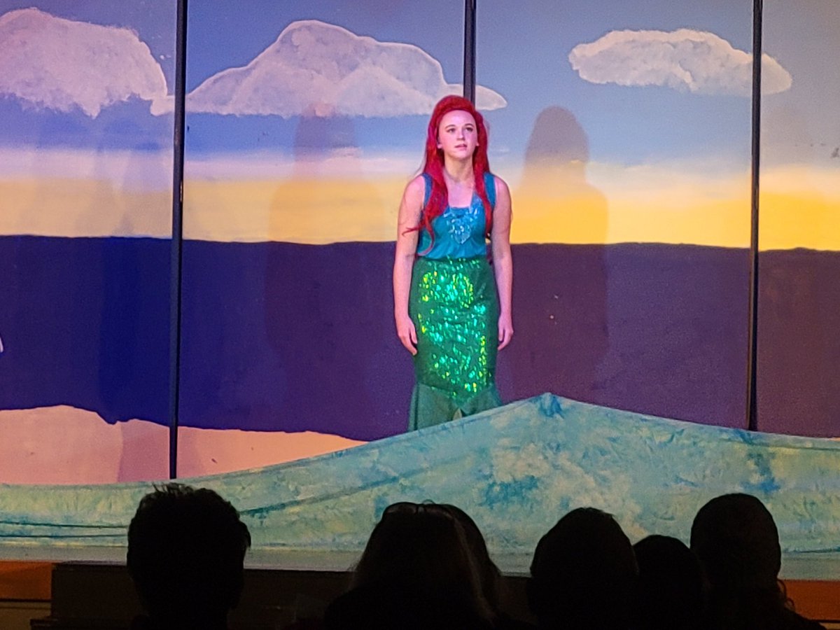 JLMS_Falcons's tweet photo. So proud of the kids and their performance in the preview show for senior citizens in our community https://t.co/rIK6gX6cRz