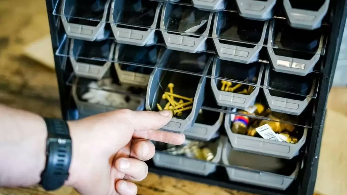 GarageSpot's tweet photo. 6 Best Small Parts Organizers to Properly Store Nuts, Bolts, and Whatnots

To learn more, check out: https://t.co/xz2f1vnuRc https://t.co/9PBj1DK402