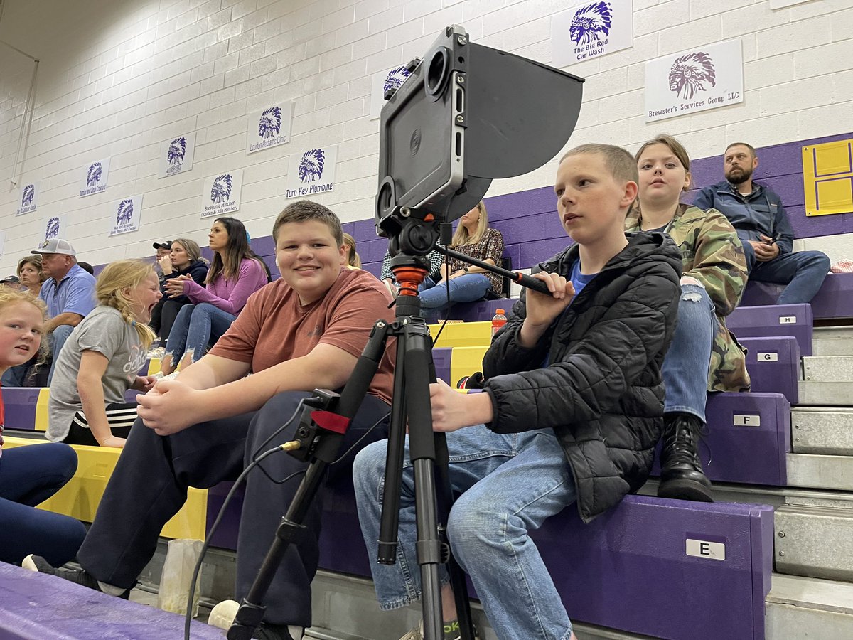 Our <a href="/PESradio/">#WarriorNation Radio</a> crew are FANTASTIC as they bring you live VIDEO of Warrior Basketball on <a href="/RedskinRadio/">©RedskinRadio</a> here: video.ibm.com/channel/jnaeYM…