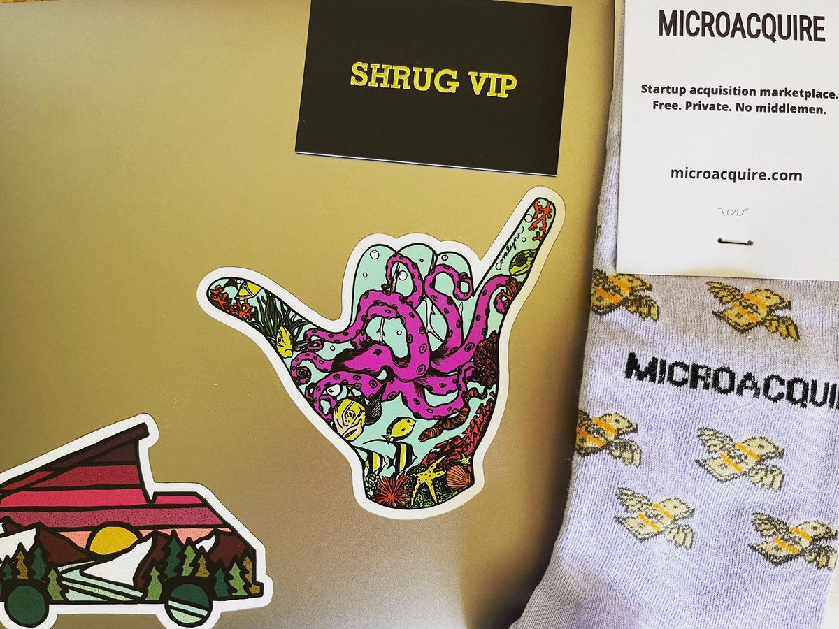 MikeSalz's tweet photo. @microacquire swag is dope! ¯\_(ツ)_/¯ #VIP #BayArea #LFG #socks #startupfashion #thankyou @agazdecki https://t.co/rRU4Fo7H6w