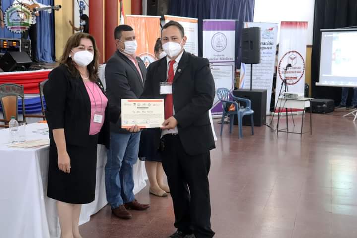 adanibarrola's tweet photo. Reconocimiento y distinción como organizador del V Congreso Nacional de planificadores y administradores del Py https://t.co/40leeYidAq