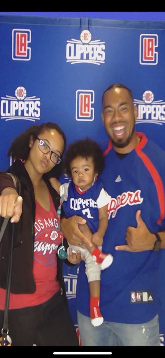 Birthday booooy, #ClipperNation 

Asa turns 1!