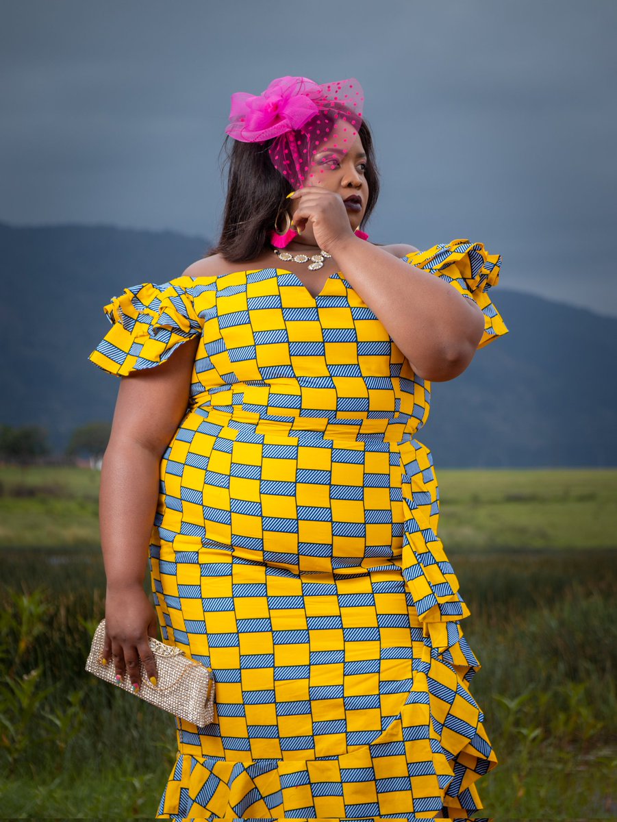 khulyyy's tweet photo. Dressed up yesterday for #TheWife premiere courtesy of @nhlanhlody and #AvaLife. Itsite I theme ke The Modern Wife with a touch of pink ☺️☺️☺️☺️ #Avalife #Mutliple https://t.co/P46c4xUpAx