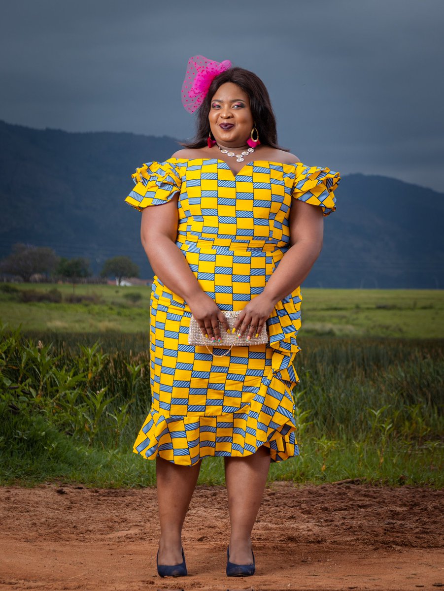 khulyyy's tweet photo. Dressed up yesterday for #TheWife premiere courtesy of @nhlanhlody and #AvaLife. Itsite I theme ke The Modern Wife with a touch of pink ☺️☺️☺️☺️ #Avalife #Mutliple https://t.co/P46c4xUpAx