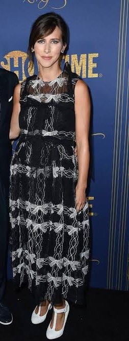 DailySophieH's tweet photo. 2018                         2021 
#SophieHunter https://t.co/fjrVJ6tLHA