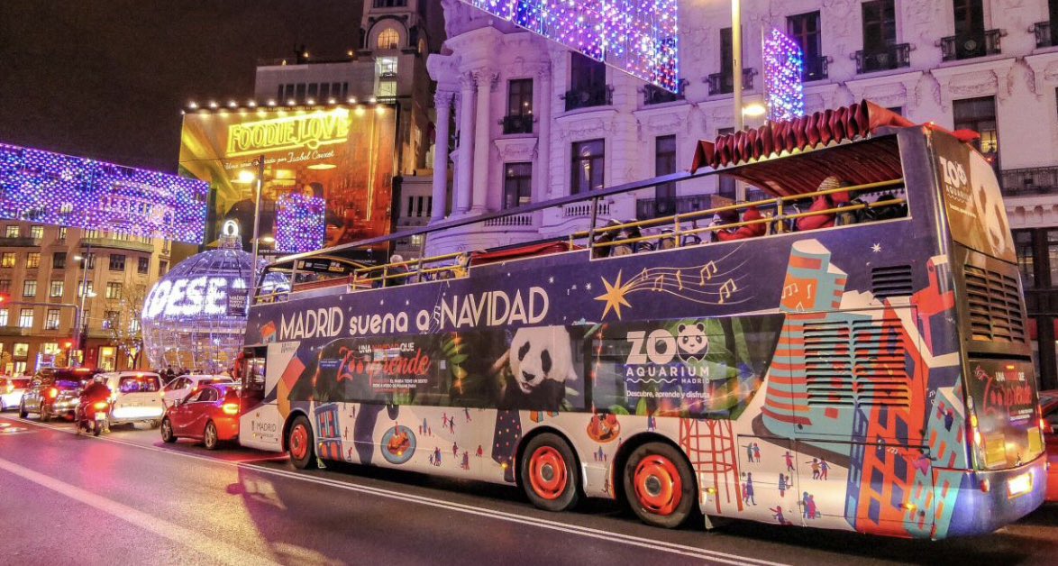 ocioon's tweet photo. 🎄Navidad en #Madrid 2021: Cómo pasar unas navidades inolvidables - Alumbrado de navidad, mercadillos navideños, pistas de patinaje sobre hielo, belenes, Cortylandia, Musicales, autobús de la Navidad y más. 
➡️ https://t.co/FBd3gcf1un https://t.co/3AHDp8ATUm