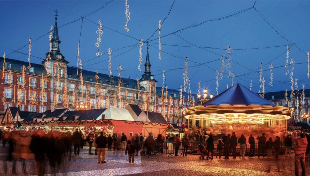 🎄Navidad en #Madrid 2021: Cómo pasar unas navidades inolvidables - Alumbrado de navidad, mercadillos navideños, pistas de patinaje sobre hielo, belenes, Cortylandia, Musicales, autobús de la Navidad y más. 
➡️ blog.ocioon.com/navidad-en-mad…