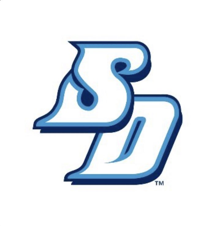 mattclark_6's tweet photo. Blessed to announce that I have received an offer to the University of San Diego!! Go Toreros!!🔵⚪️ 
@JGermaine7 @MVToro_Football @TaylorMazzone1 @USDFootball @CoachPerrone @DHill39 @bangulo https://t.co/2VsZzAmcNQ