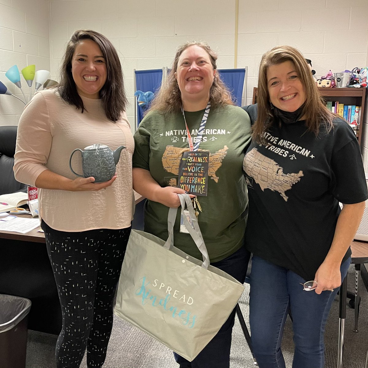 SayePsychology's tweet photo. I had such a wonderful day at @Acworth_ES ! I got so many thanks and some thoughtful gifts. Thank you for making me feel so appreciated! #SchoolPsychWeek https://t.co/hJmszscDyx