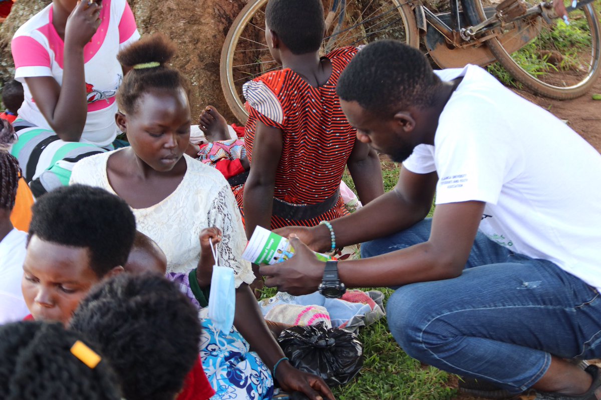 Snacks4U_'s tweet photo. Gobs children's foundation. On the 16th to 17th of October, we joined them for the Eastern region edition alongside @IUSYA_ where we visited two health centres in Nawandala subcounty and Namisisi health center 3 to support teenage mothers.
@NaguruTeenage donated reading....

2/6 https://t.co/THZevMpXDJ