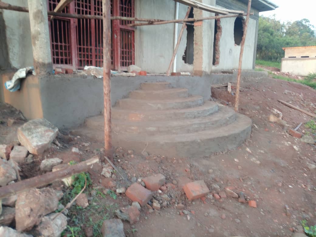 Soktilama's tweet photo. Final touches on Kamwezi site.
#SABSATEngineers
#BuildingWithPassion https://t.co/fsw9MeNhLx