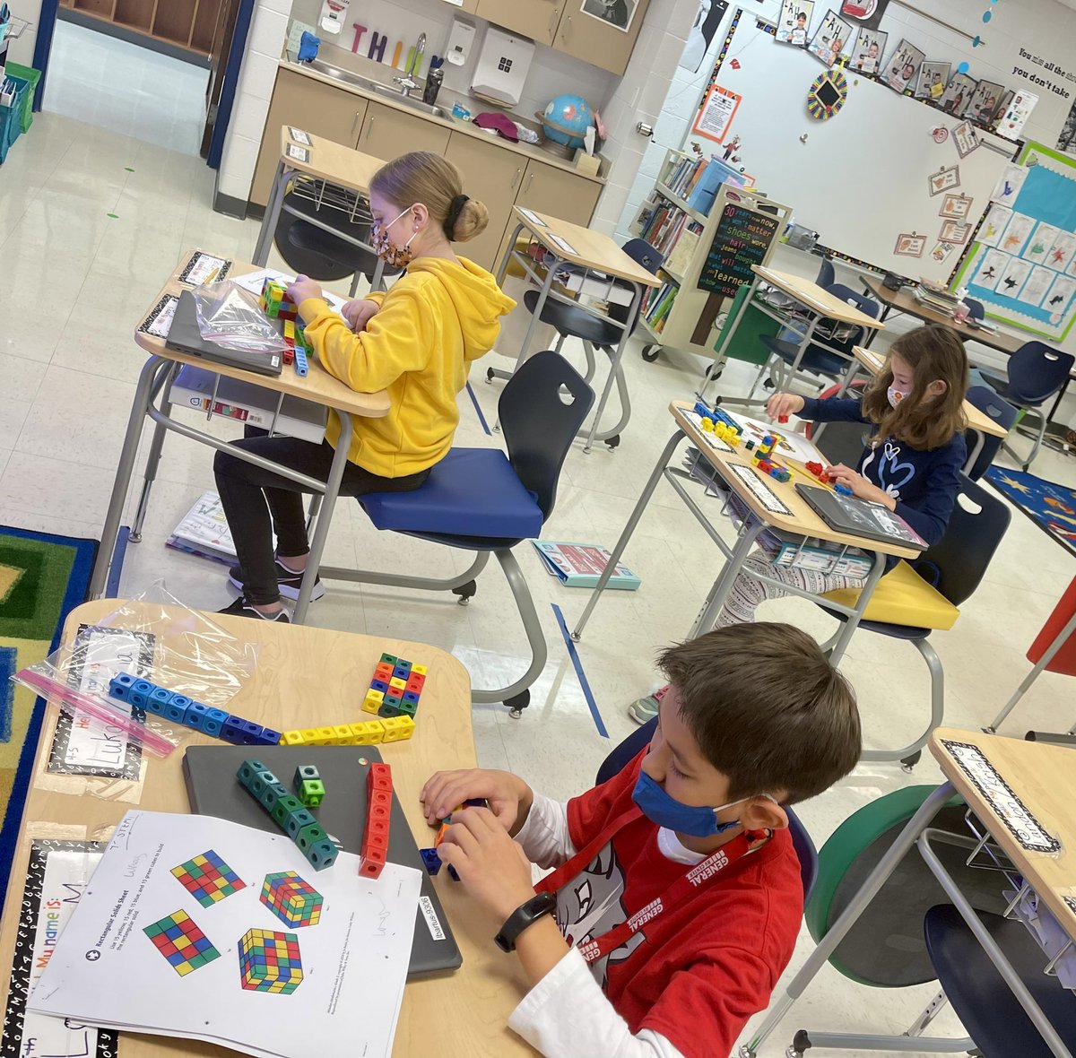 Wfstemlah's tweet photo. What does it mean to be a solid? 4th graders mentally manipulate 2-D views and drawings to construct 3-D “wholes” from parts. #MindsetMath https://t.co/EDJXDQjeCW
