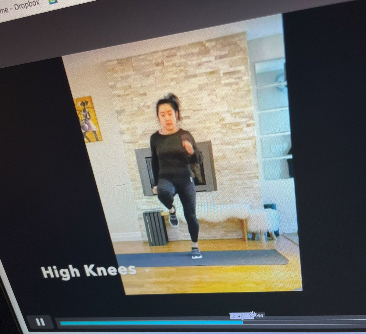 Watching the workout session of EM Cases summit while lying in bed eating chocolate. Totally nailing this online conference thing #EMCSum21
