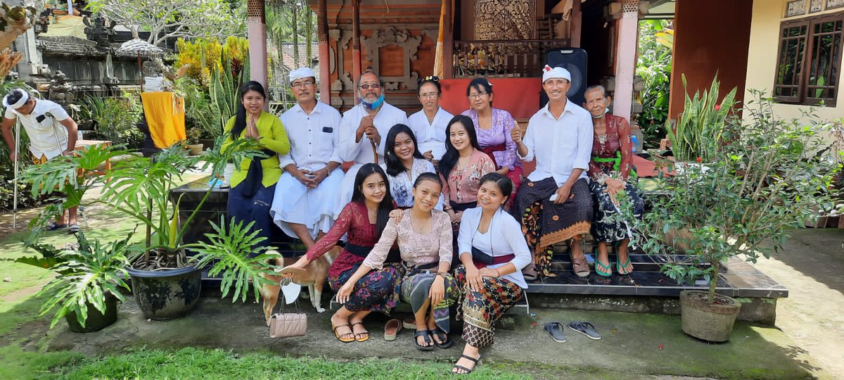 Msriiaja_'s tweet photo. Late post
Rahajeng Rahina Galungan🙏 https://t.co/HFLbMbW8Ub