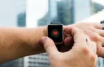 pulsemdm's tweet photo. FDA clears AFib notification on @Apple Watch https://t.co/Y69btLcf0F https://t.co/PAHksW3FVn