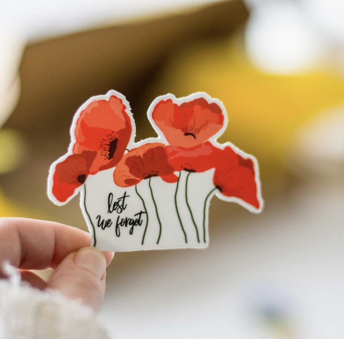 mrktcollective's tweet photo. Lest We Forget 🌺

Art: Jaybee Designs https://t.co/3eUzwMuHZJ