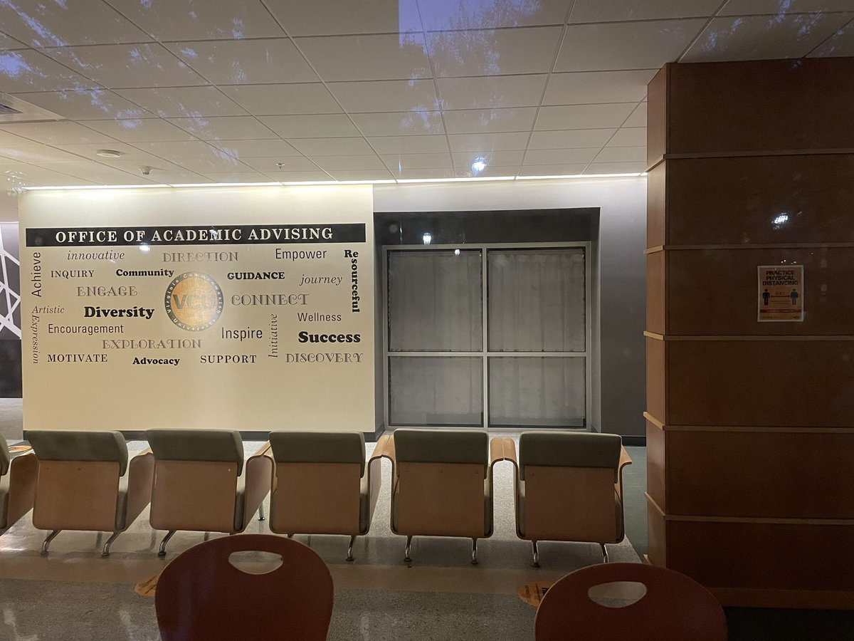 JustinHatchett8's tweet photo. VCU can #Makeitreal and has for students like myself through the office of Academic advising. Here I was given the guidance that helped me connect to professionals in my industry and even landed interviews via @joinHandshake. #MASC336 #twitterscavengerhunt https://t.co/GDJf2syCKI
