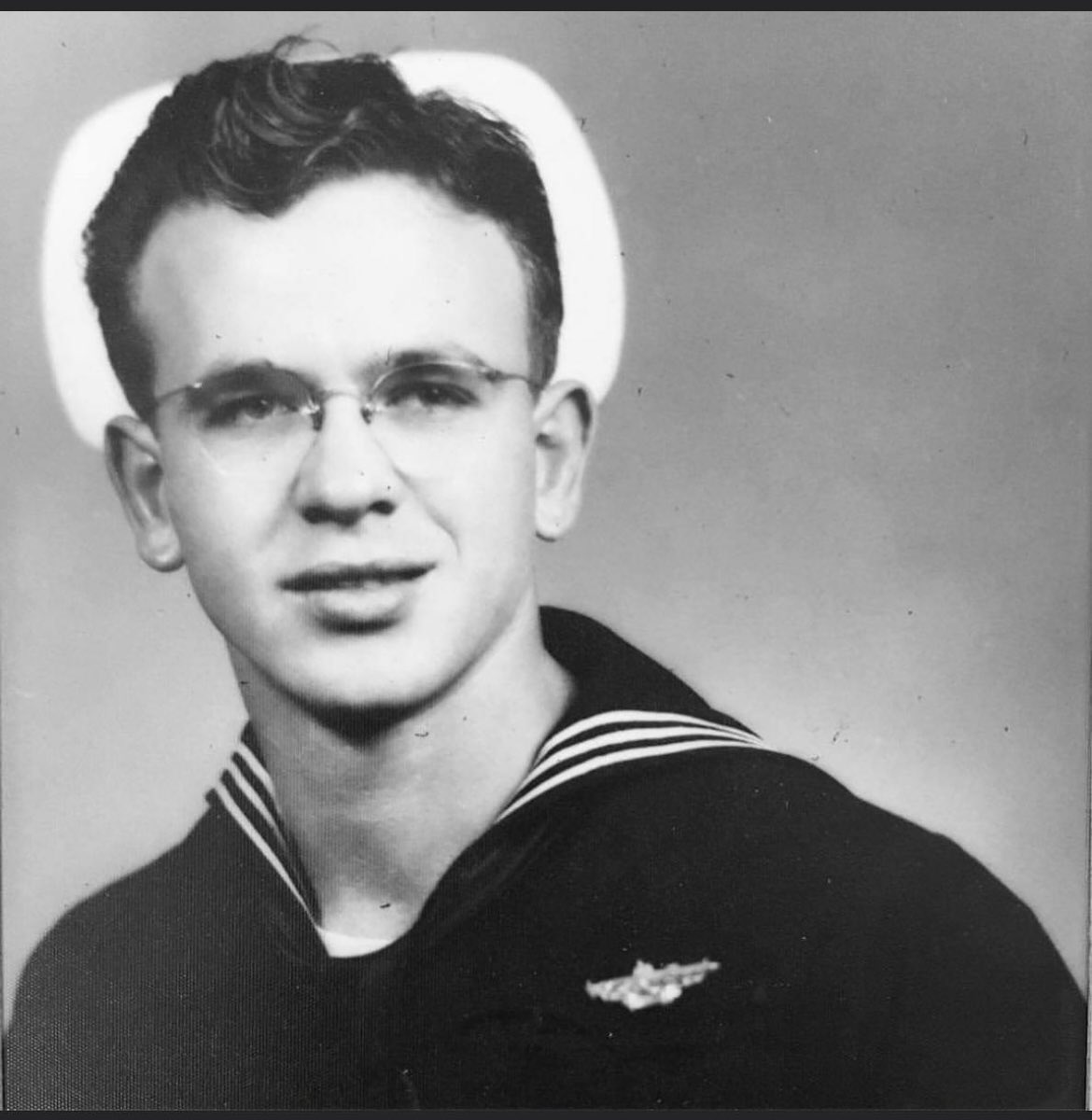 TammySmick's tweet photo. Thank you to all the #Veterans who have served this great nation, including my dad, my hero! @USNavy #WWII #Submariner #USSPermit #veterensday โค๏ธ๐บ๐ธ๐ https://t.co/Waca8UV9lw