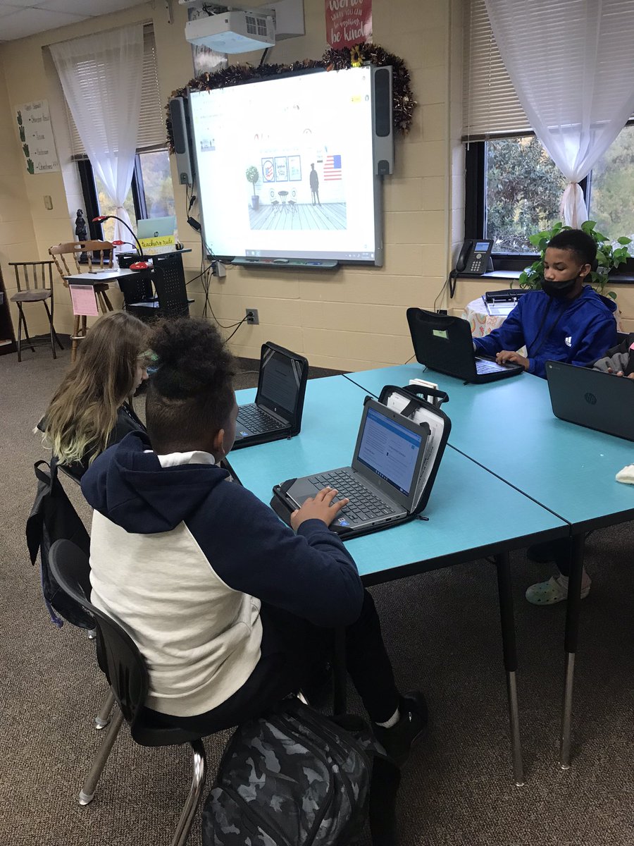 wright4kiddos's tweet photo. @CRISCougars participated in a variety of activities to celebrate  veterans today. https://t.co/hApm7xkbsU