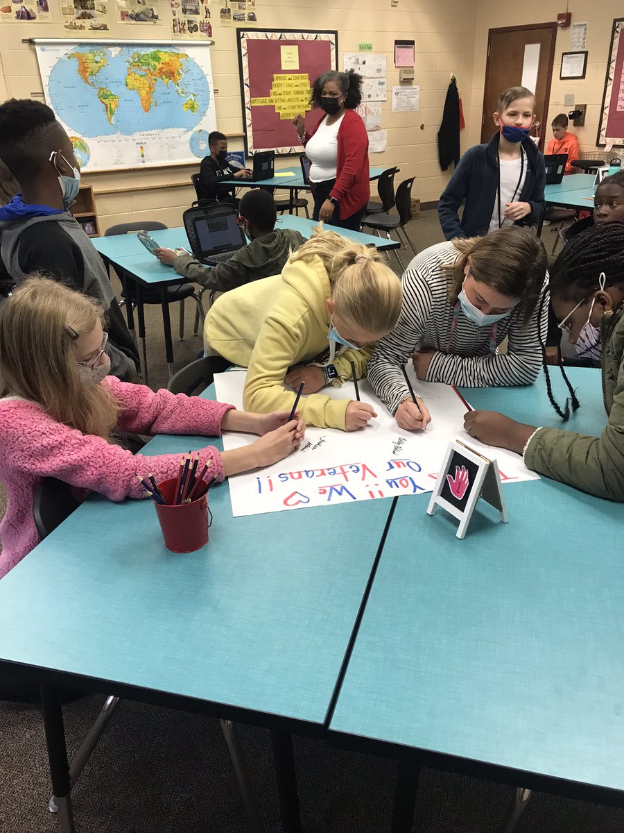 wright4kiddos's tweet photo. @CRISCougars participated in a variety of activities to celebrate  veterans today. https://t.co/hApm7xkbsU