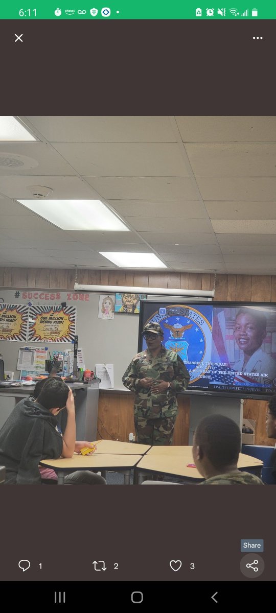 Love2Teach8th's tweet photo. Thankful Veteran!  My students could not find me in my Air Force yearbook from 1983 (LOL).  I had not worn my BDUs in 15 years.  The student's made me so proud to serve again.  #AirForceVeteran #justsmile #cyfairread180 #thorntonpatriots https://t.co/SmlPKQH2YE