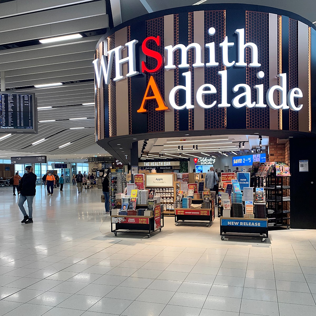 AdelaideAirport's tweet photo. This week @WHSmith opened at Adelaide Airport, stocking all the latest books, food, drinks, confectionery and travel accessories.
Located at the southern end of the terminal, WHSmith is open Monday through Sunday from 5am until 7pm.
#AdelaideAirport #ShopADL #WHSmith https://t.co/jgmYU9xCBf