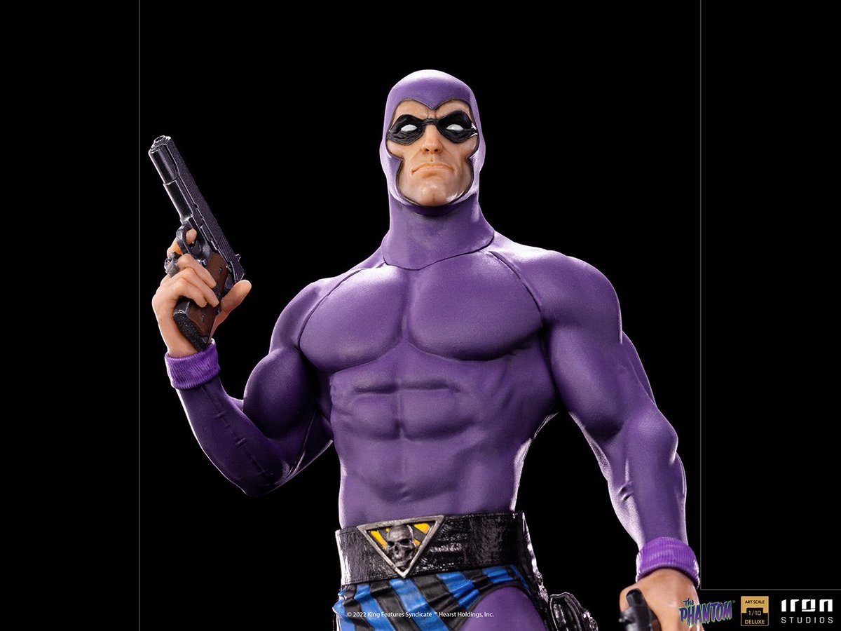 secretcompass's tweet photo. The Phantom Deluxe Tenth Scale Statue by Iron Studios 
————
Pre order open: https://t.co/hjr7in43Gh 
——-
#Phantom #hero #billyzane 
#secretcompassonline #secretcompass #thephantom https://t.co/KQ6sBm4Nth