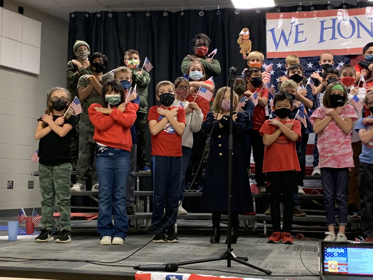 WLWolfpack's tweet photo. To all the Veterans…We Honor You!    ❤️🇺🇸❤️
@olatheschools @4thWoodland #OPSMomentsThatMatter https://t.co/GkRYYk6ayo