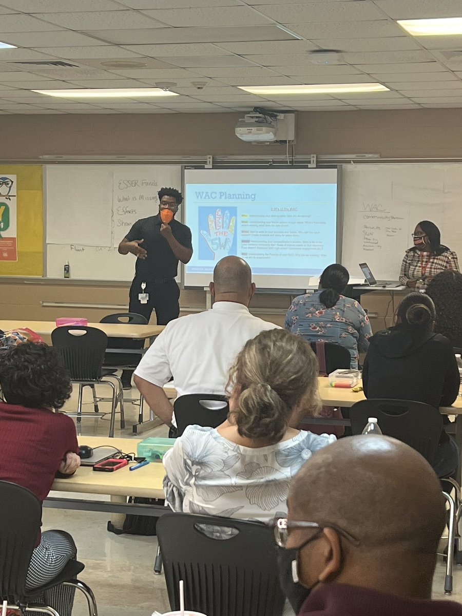 MsStewartHISD's tweet photo. Checkout the @HISD_Wraparound District Wide Coaches in action during Professional Development! Job well done!!! #DWCTAKEOVER https://t.co/P7bDaI0iIW