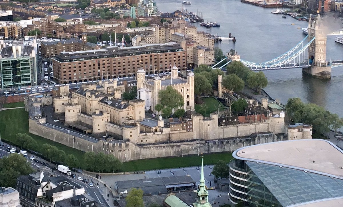 EdartravelUK's tweet image. Loving London Life…. One of my favourite places to get a drink is at the @SG_SkyGarden the view is alright #tipsfortravellers #LoveLondon @VisitEngland @visitlondon @VisitBritain #drinks #vacation #holidays @TowerOfLondon