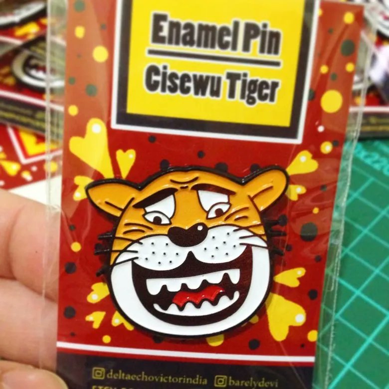 trudday's tweet photo. BarelyDevi added a new item to their Ko-fi Shop. https://t.co/ntZwXbu5OX #enamelpin #funnytiger #indonesia #macancisewu #softenamelpin #kofishop #independentartist #share #thankyou https://t.co/shxsLZYObX