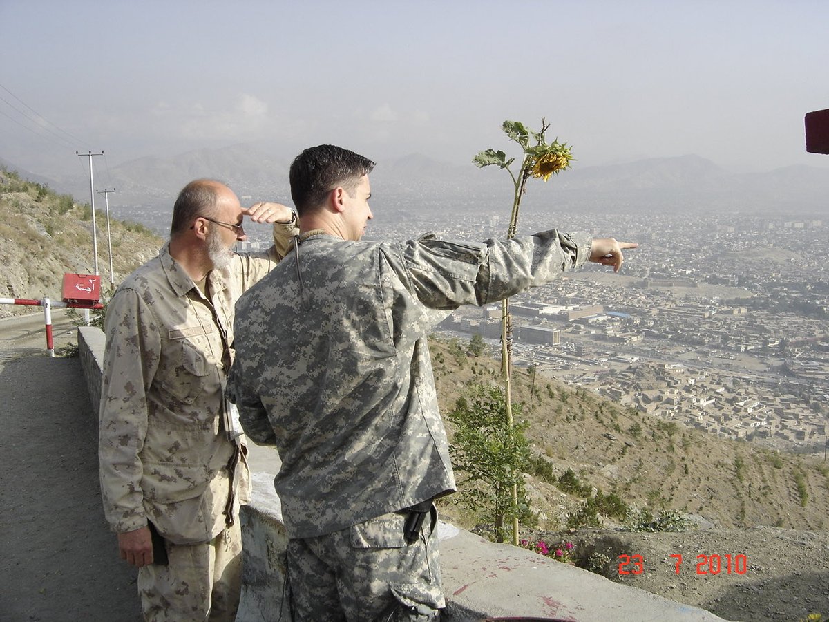 Taking my Canadian brother outside the wire to see the sites. https://t.co/nfxRdn6Ri9