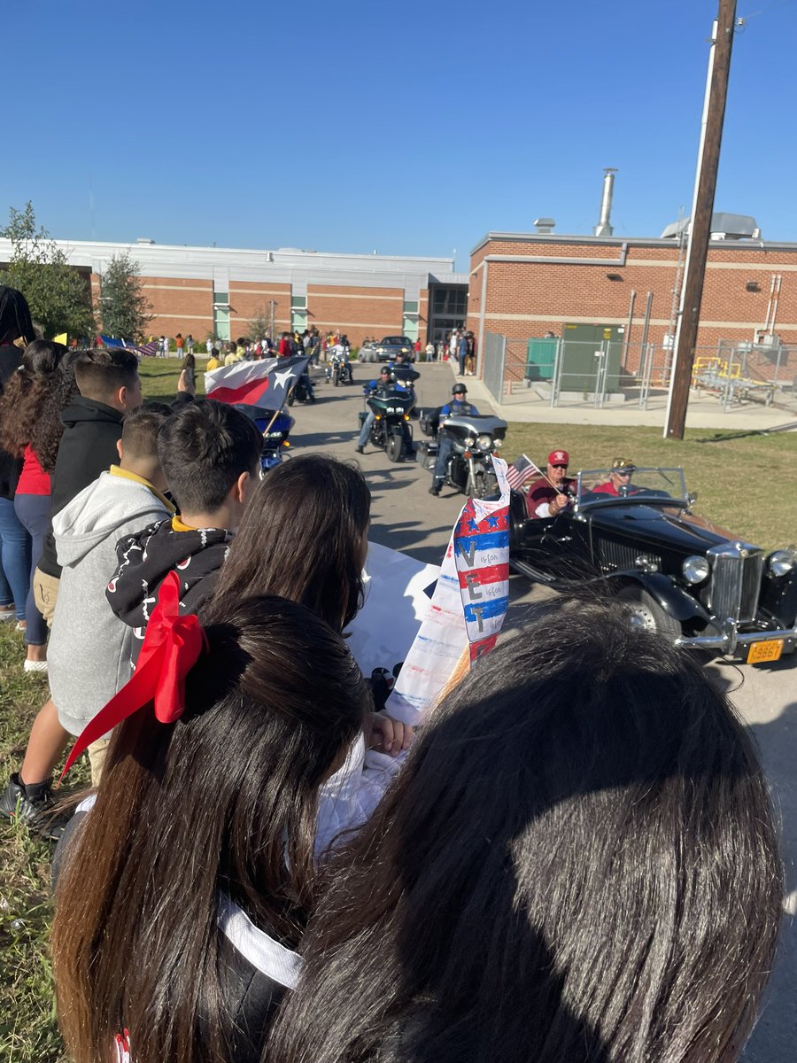 kmsMsDkms's tweet image. Veteran’s Day Krueger style!!#VeteransDay2021 #kruegerooted #