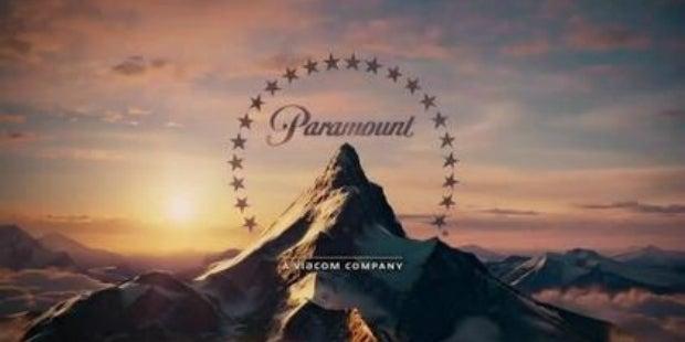 ComicBookNOW's tweet photo. Paramount-Branded Theme Park to Open in China, Includes STAR TREK Area: https://t.co/hymCLeNekG https://t.co/W98YMxChz3