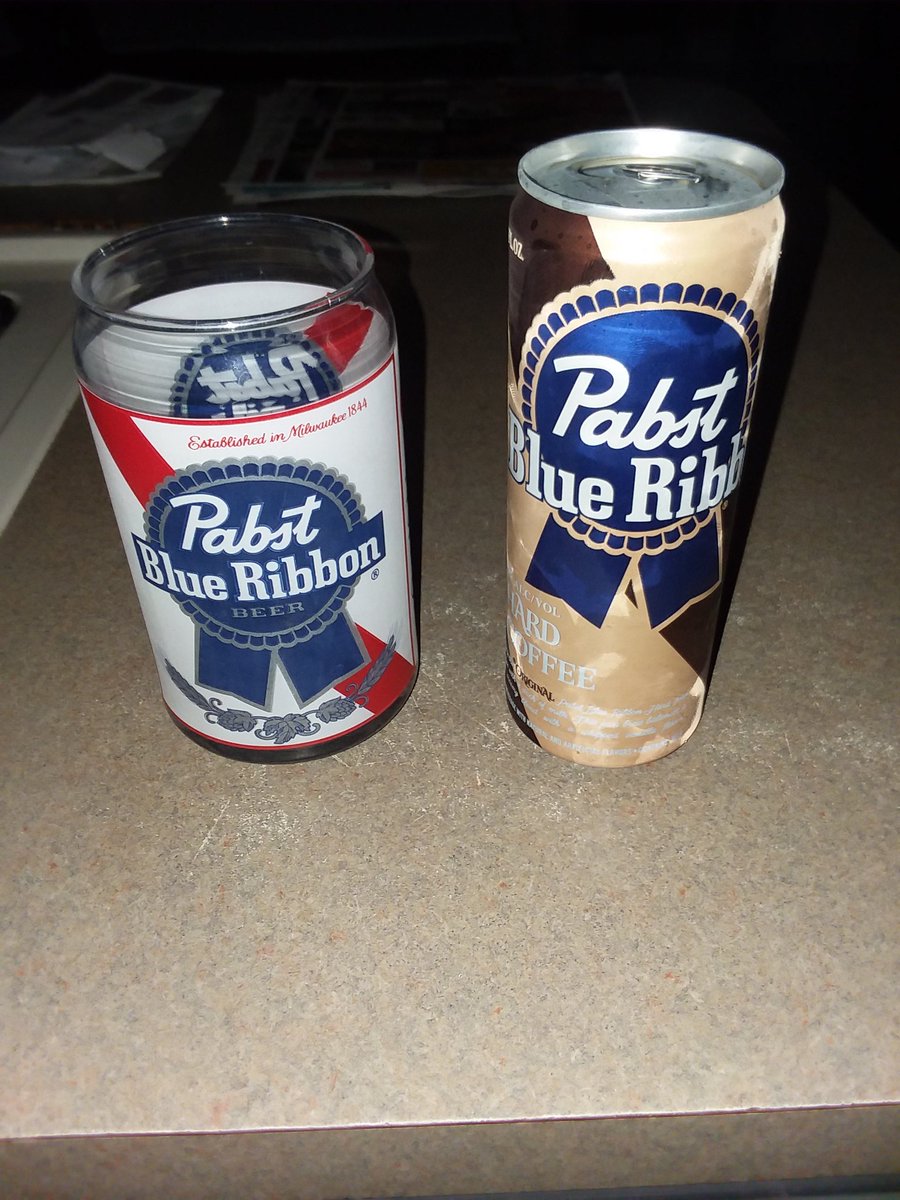 Cdubbadub's tweet photo. Oohhyeeeaaahhh. Yet another purchase due to the most expensive free podcast of all time, the @MajorWFPod 
@MajorPodNetwork
#majorpodnetwork
#MajorPBR
#pabstblueribbon https://t.co/YK7Z7mnllP