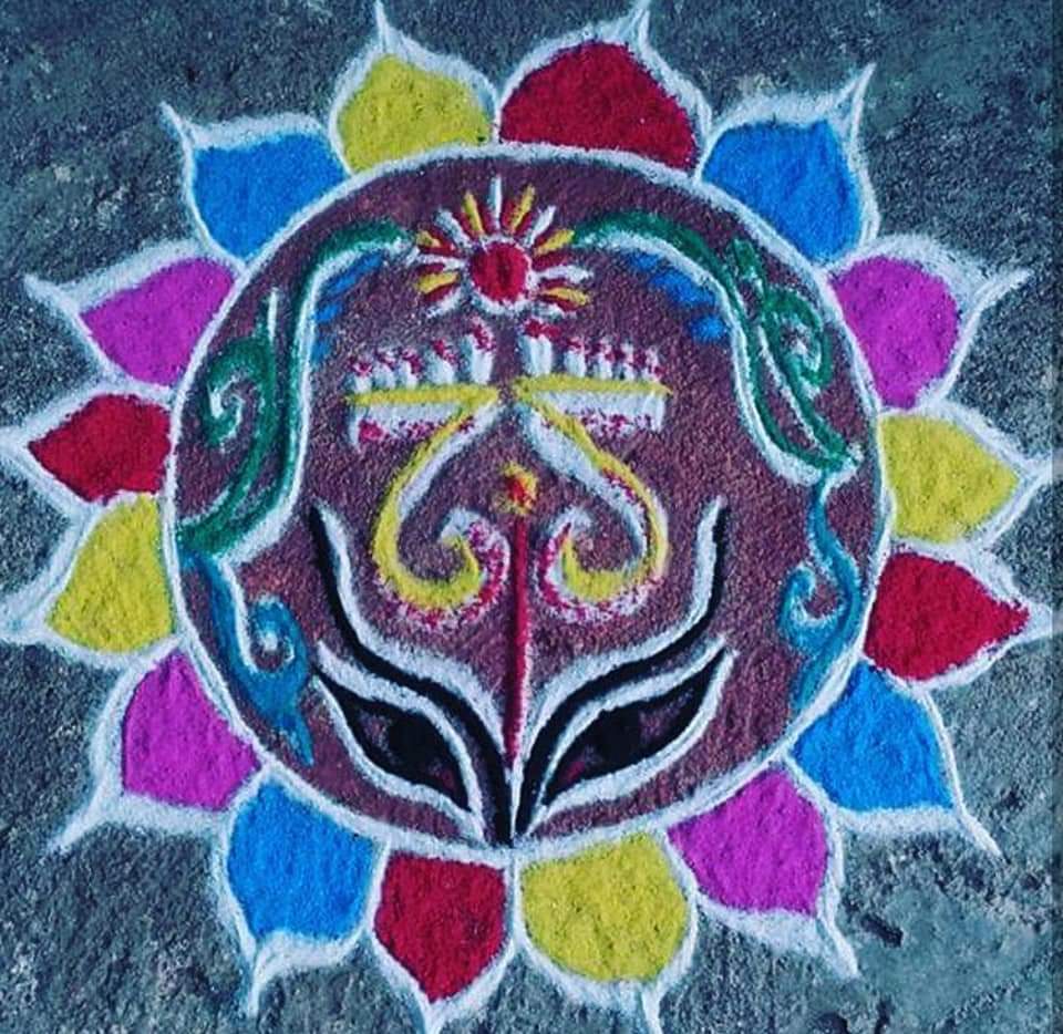 RashmiRekhaRath's tweet image. Happy #AmlaNavami and #Radhapadadarshan to dear all