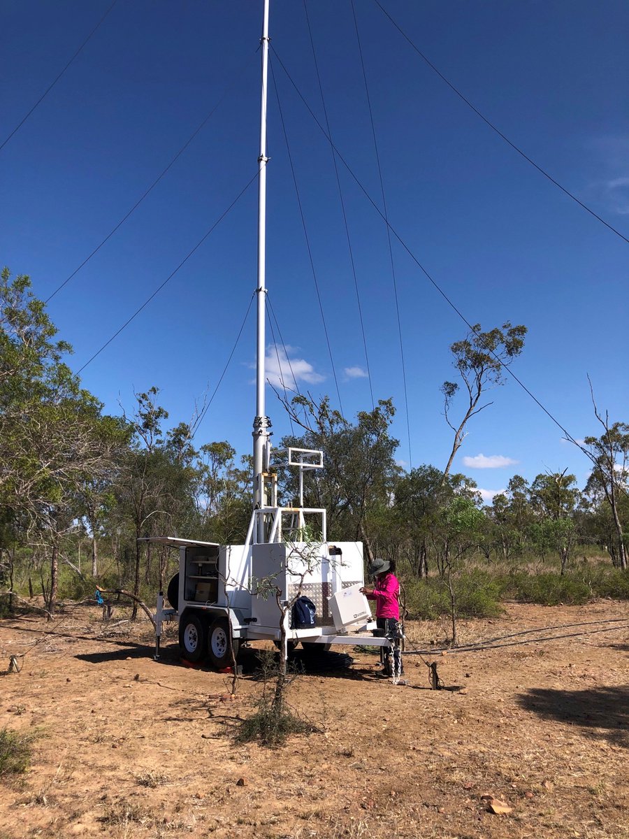 sqnnswhub's tweet photo. The Centre for Applied Climate Sciences team are back in the field at Charters Towers, installing flux towers to gather data to improve carbon &amp; water modelling, with @DAFQld Charters Towers. @Jo_Owens_2020 and the team were closely supervised by some curious locals! https://t.co/jfsqKZjPQE