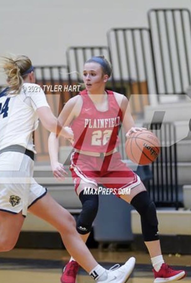 HCCWBB_'s tweet photo. We are excited to welcome @TallentAudrey to our 2022 class! Audrey will play out her last season for @LadyQuakerbball. Welcome and happy signing day! #gosaints

@HOCROSAINTS https://t.co/k2VQYmpesK