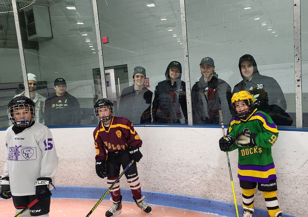 pereira460_paul's tweet photo. Xman wanted a mighty ducks jersey since he first watched the movie. got one today for his birthday had to wear it to practice. also got a special surprise from his @AIC_Hockey teamates as they came to practice to wish him a happy birthday. Thanks @ericlang9 and these great guys! https://t.co/VeMZ3OSUEn