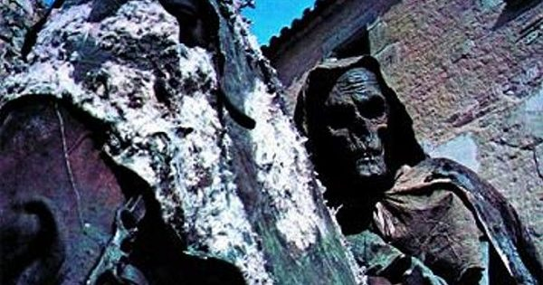 AlexVorkov's tweet photo. 46 years before A QUIET PLACE, Spain gave us the BLIND DEAD quadrilogy (1972-75). Don't scream. Don't run. Don't even let them hear you breathe!

TOMBS OF THE BLIND DEAD
RETURN OF THE BLIND DEAD
THE GHOST GALLEON
NIGHT OF THE SEAGULLS  
#SpanishHorror #70sHorror #Zombies https://t.co/Nf3raErBs7