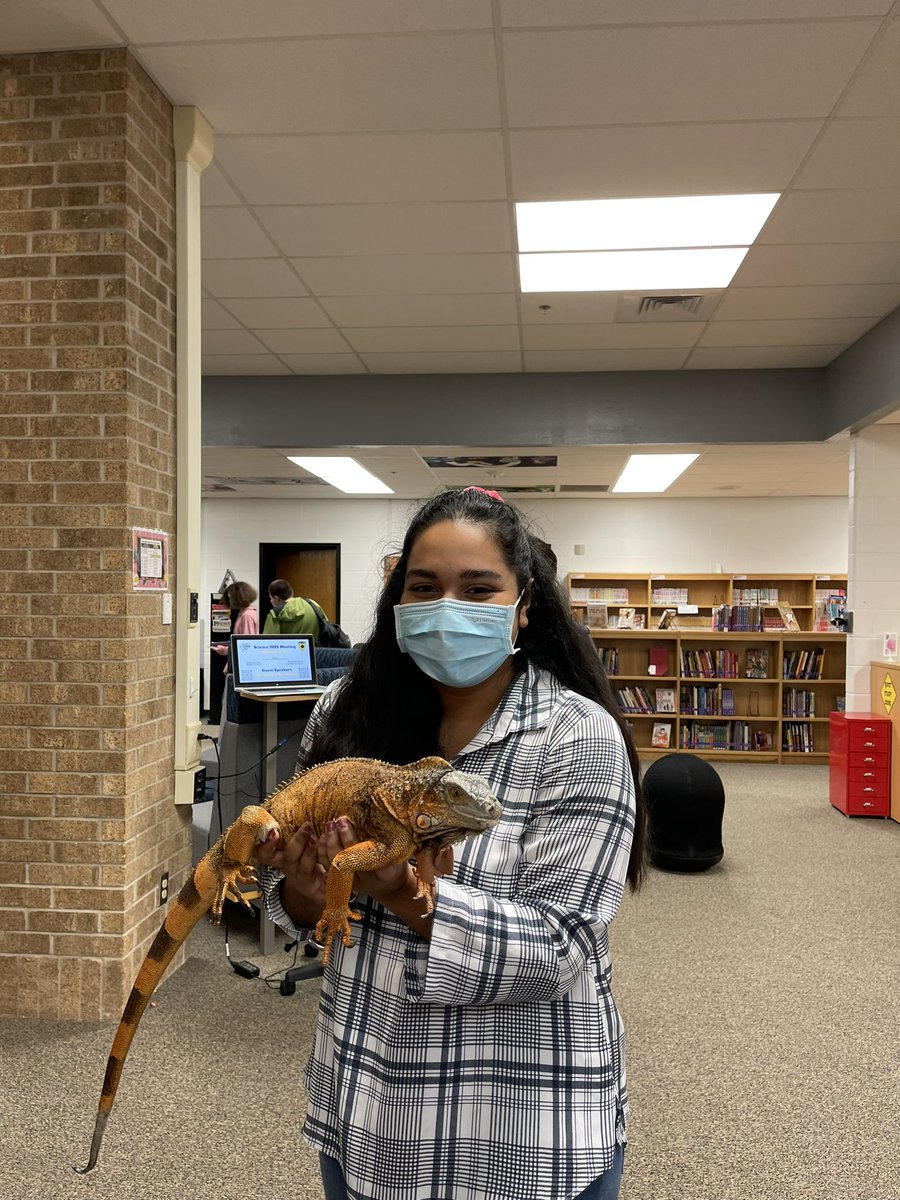 CHS Science NHS tweet media