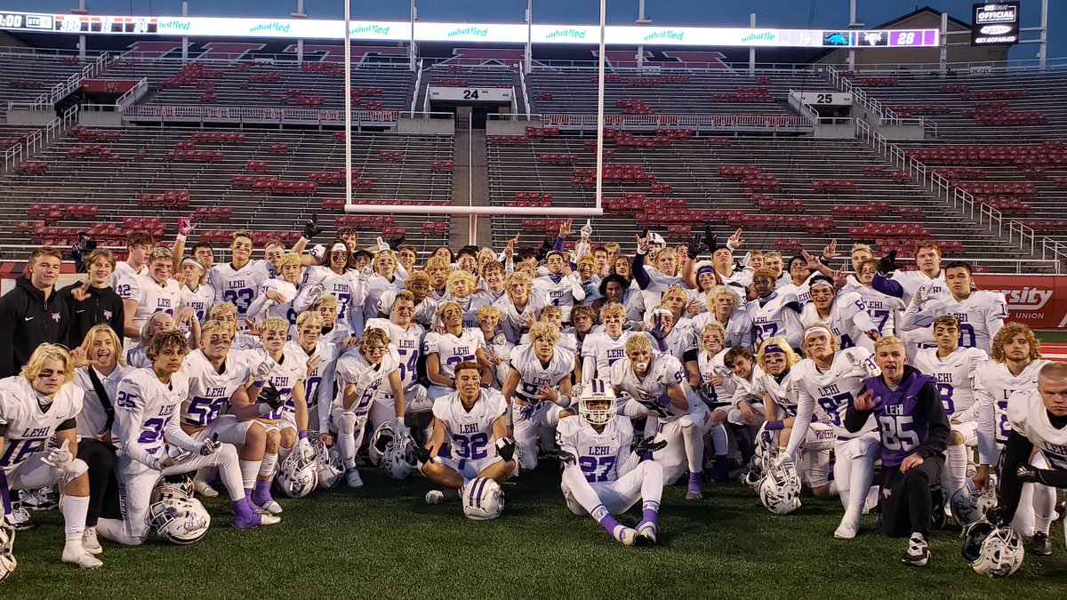 AustinBoyd79's tweet photo. We battled for the semi-final WIN, now its time to get the State Championship! @abc4utah @kslsports @Davefox2 @GNLRewind @utahpreprag @MooseB90 @ST_Utah @CollegeFBToday @MaxPreps @LehiFootball  @CoachMGoff @Coach2J @FBCoachM @CoachMicahJames @Fertitta_Gabe @CoachMarkarian https://t.co/q0860AJkiM